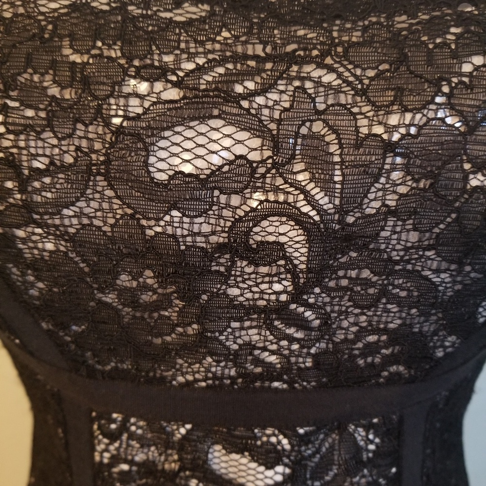 Angel Sanchez Strapless Cocktail Dress, size 6, bl